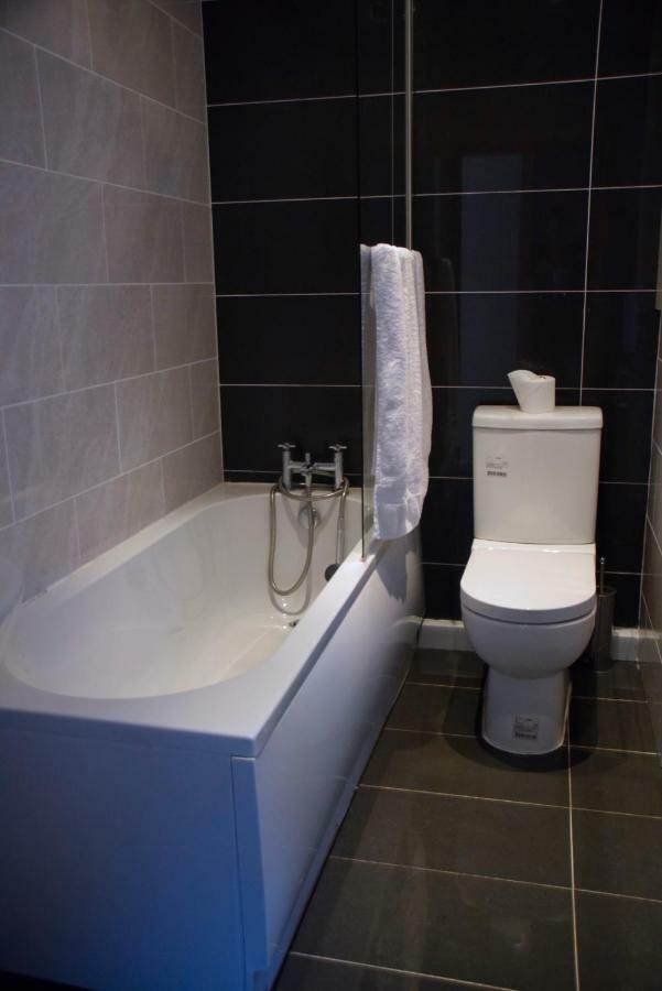 Central 2 Bed Apartment Leicester Eksteriør billede