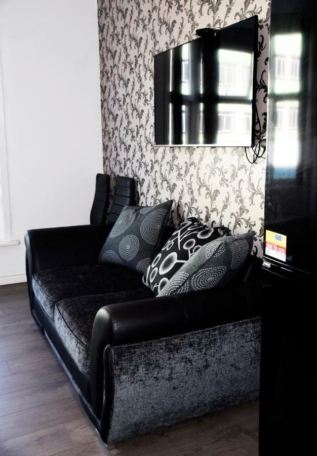 Central 2 Bed Apartment Leicester Eksteriør billede